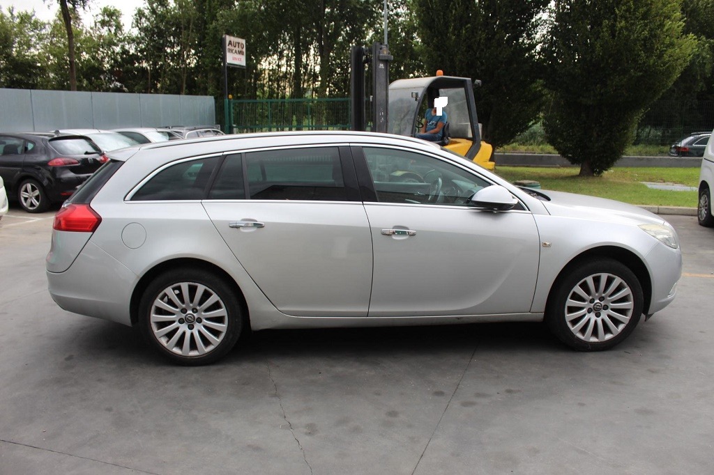 OPEL INSIGNIA A SW 2.0 D 118KW 6M 5P (2009) RICAMBI IN MAGAZZINO