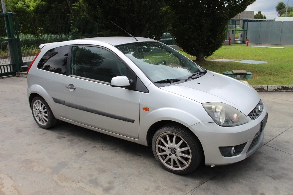 FORD FIESTA ST LINE 1.6 D 66KW 5M 3P (2007) RICAMBI IN MAGAZZINO