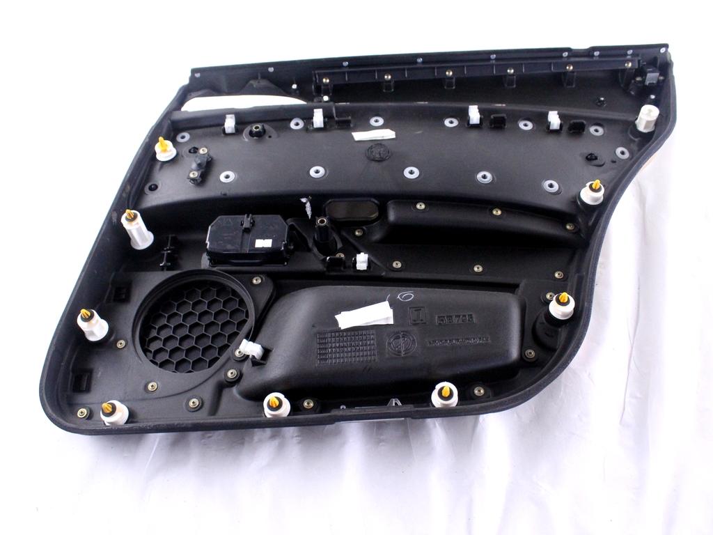 VRATNI PANEL OEM N. PNPSPLCTHESIS841BR4P ORIGINAL REZERVNI DEL LANCIA THESIS 841 (2002 - 2009) BENZINA LETNIK 2003