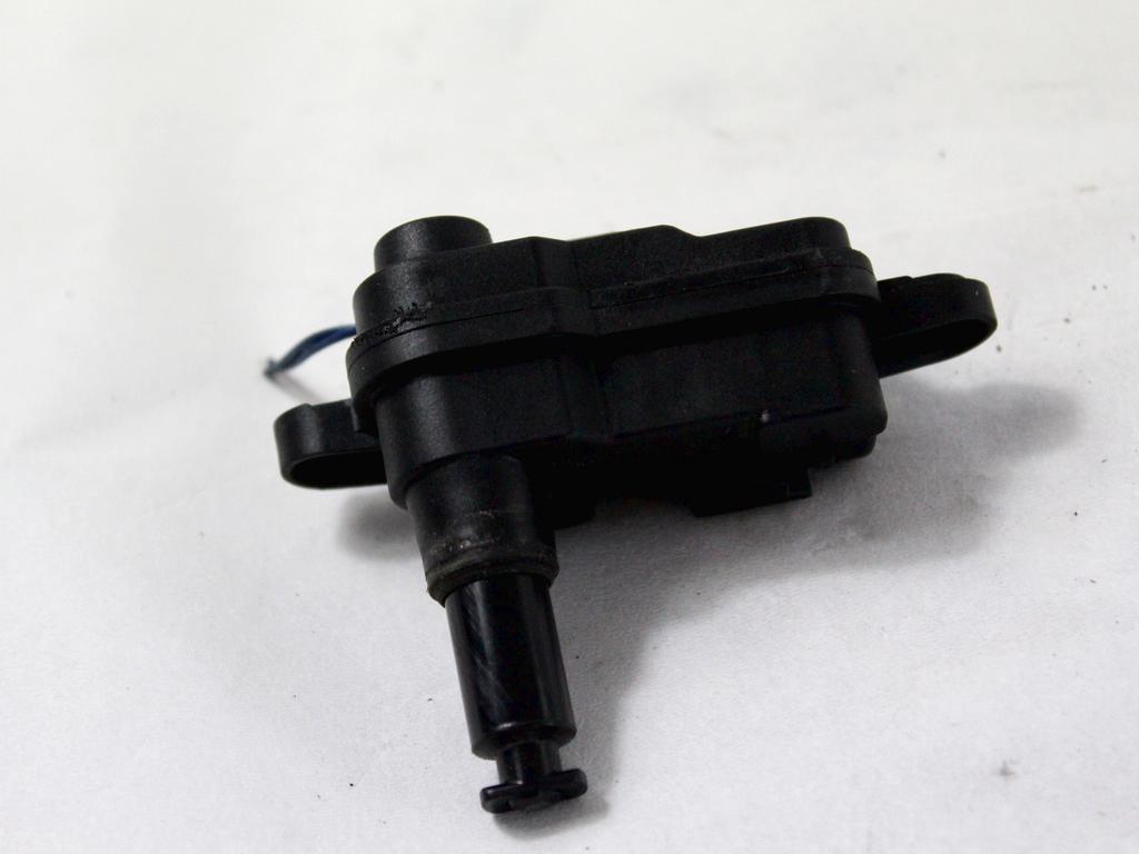 LOPUTA AKTUATORJA OEM N. 8V0862153A ORIGINAL REZERVNI DEL AUDI A6 C7 BER/SW/ALLROAD (2011 - 2018)DIESEL LETNIK 2013