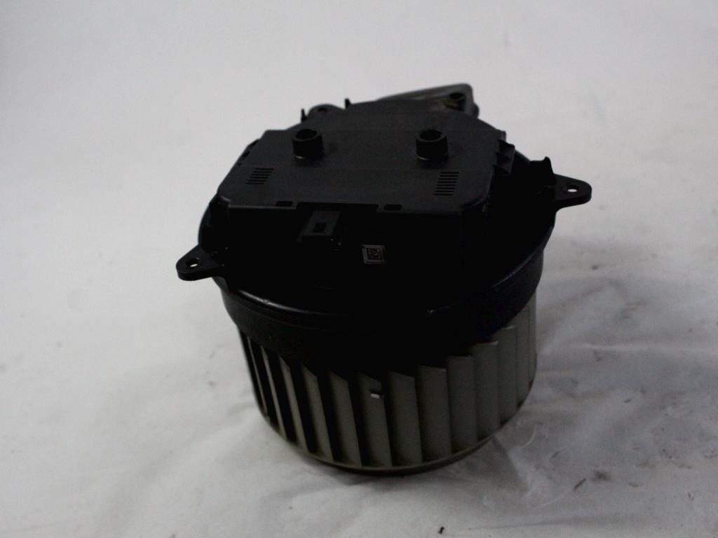 VENTILATOR  KABINE  OEM N. 4H1820021B ORIGINAL REZERVNI DEL AUDI A6 C7 BER/SW/ALLROAD (2011 - 2018)DIESEL LETNIK 2013