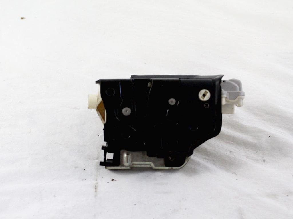 CENTRALNO ZAKLEPANJE ZADNJIH DESNIH VRAT OEM N. 4G0839016 ORIGINAL REZERVNI DEL AUDI A6 C7 BER/SW/ALLROAD (2011 - 2018)DIESEL LETNIK 2013