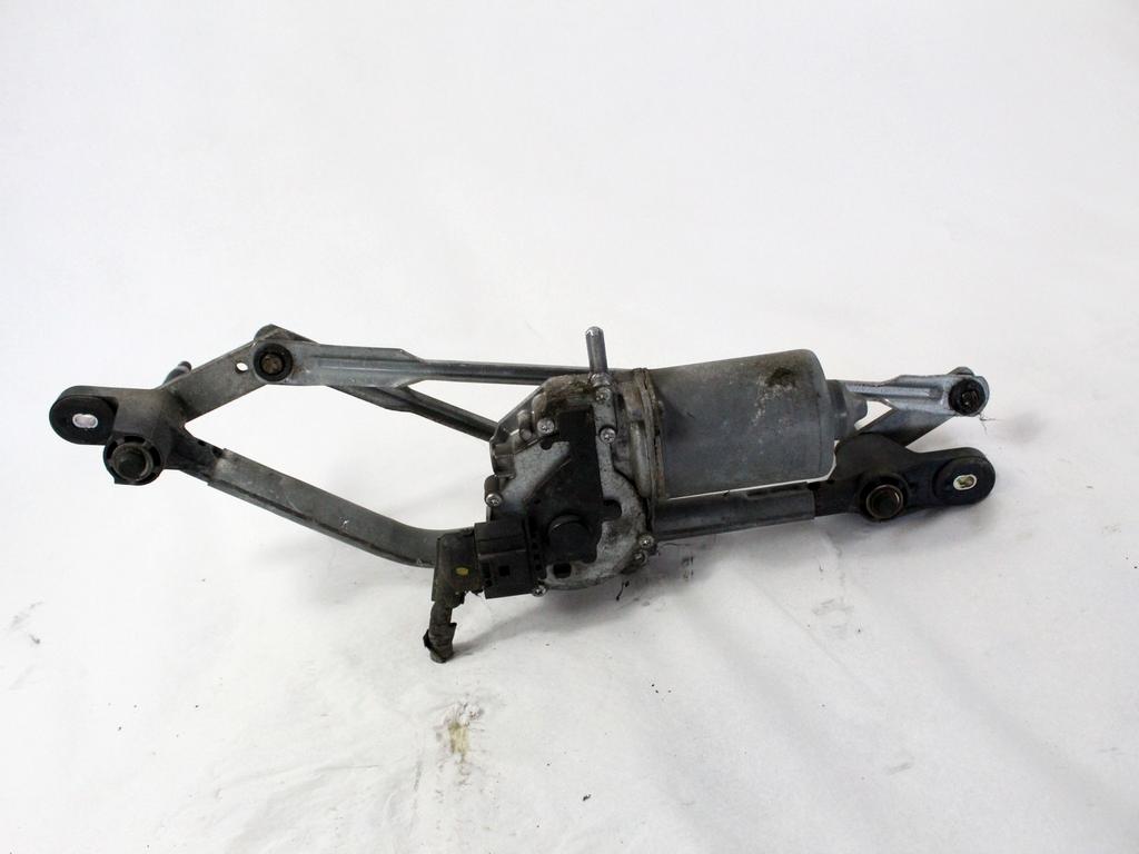 MOTORCEK PREDNJIH BRISALCEV OEM N. 50545277 ORIGINAL REZERVNI DEL ALFA ROMEO MITO 955 (2008 - 2018) BENZINA/GPL LETNIK 2010