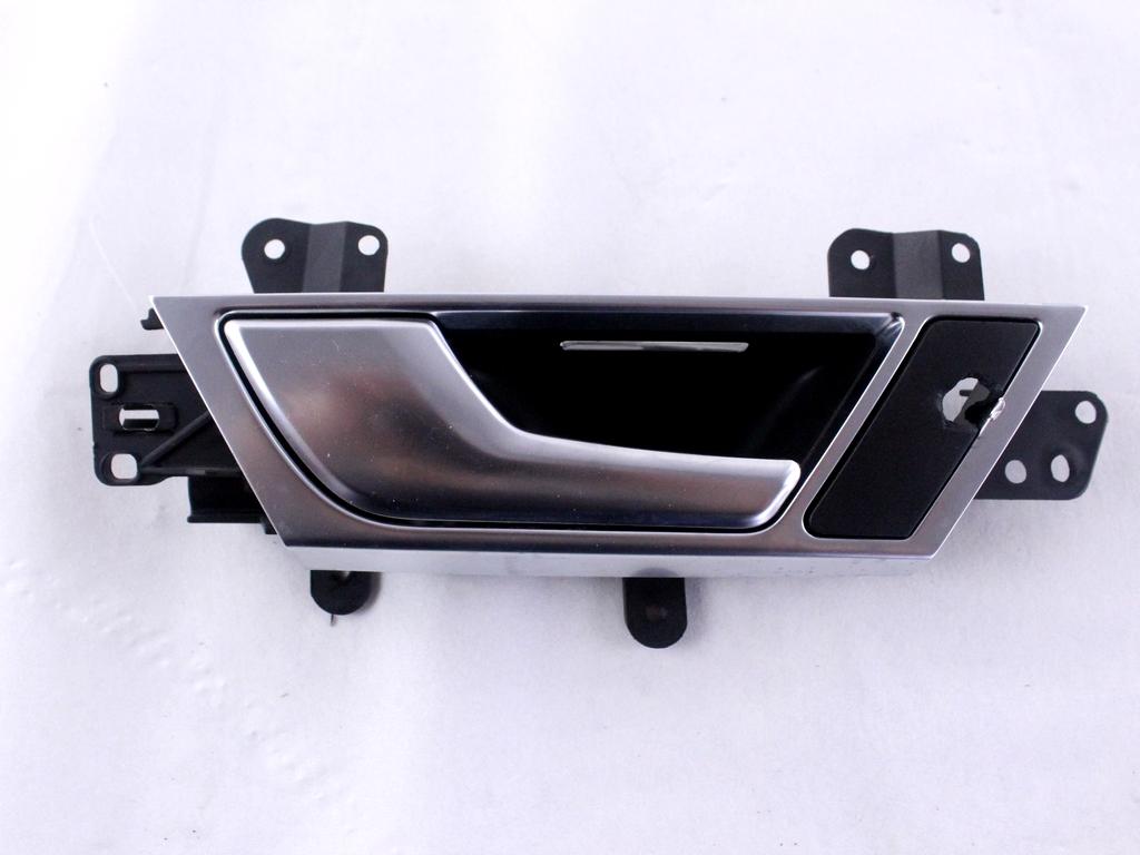 NOTRANJA KLJUKA  OEM N. 4F0839019D ORIGINAL REZERVNI DEL AUDI A6 C6 4F2 4FH 4F5 BER/SW/ALLROAD (07/2004 - 10/2008) DIESEL LETNIK 2005