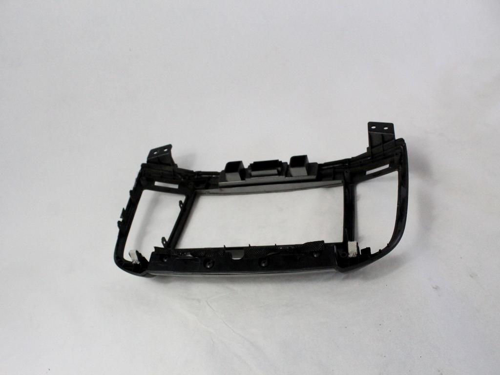 ARMATURNA PLO?CA OEM N. 847402B401BS ORIGINAL REZERVNI DEL HYUNDAI SANTA FE CM MK2 (2006 - 2012)DIESEL LETNIK 2011