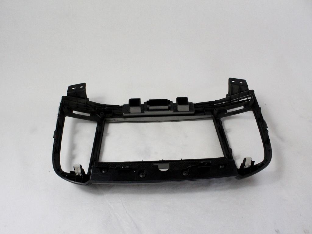 ARMATURNA PLO?CA OEM N. 847402B401BS ORIGINAL REZERVNI DEL HYUNDAI SANTA FE CM MK2 (2006 - 2012)DIESEL LETNIK 2011