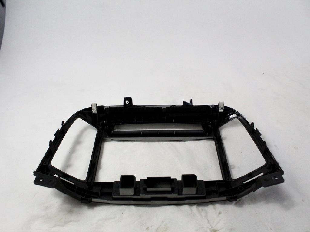 ARMATURNA PLO?CA OEM N. 847402B401BS ORIGINAL REZERVNI DEL HYUNDAI SANTA FE CM MK2 (2006 - 2012)DIESEL LETNIK 2011