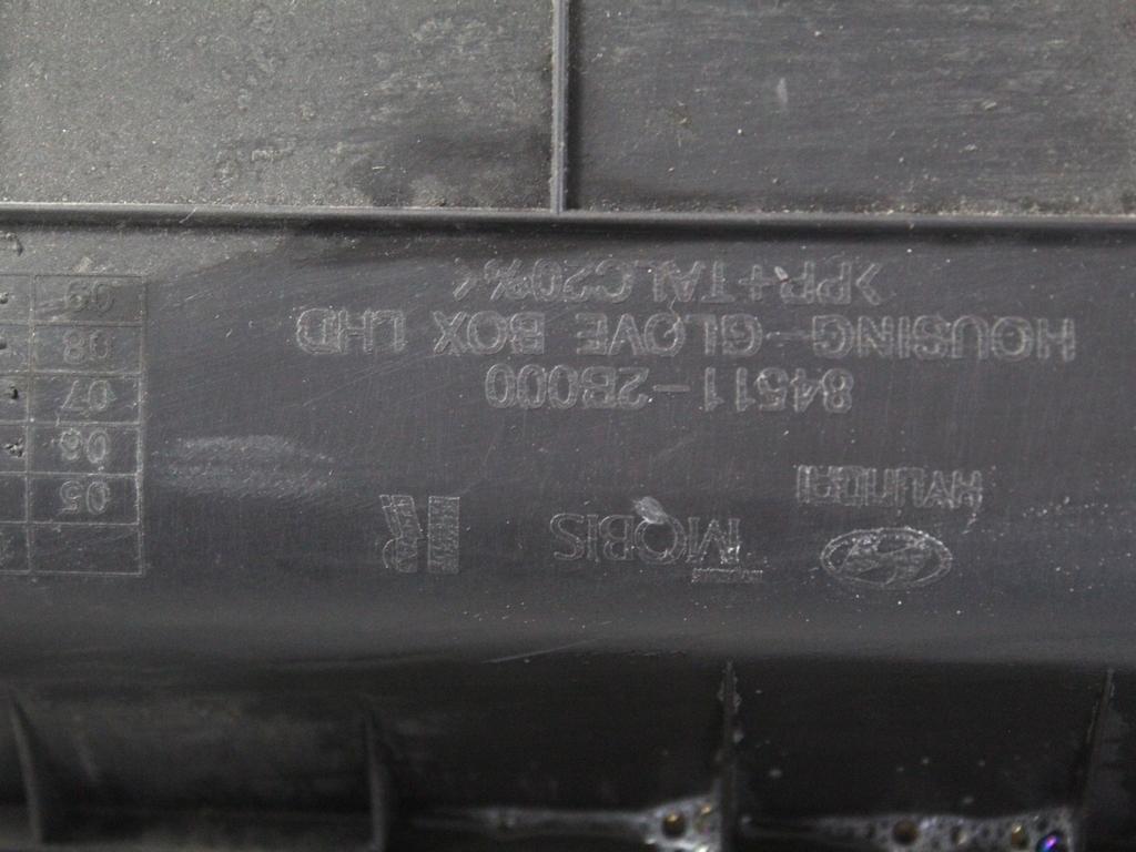 PREDAL ZA DOKUMENTE OEM N. 84511-2B000 ORIGINAL REZERVNI DEL HYUNDAI SANTA FE CM MK2 (2006 - 2012)DIESEL LETNIK 2011