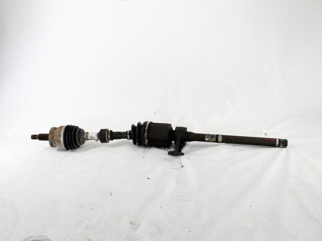 DESNA SPREDNJA POGONSKA GRED  OEM N. 495012B700 ORIGINAL REZERVNI DEL HYUNDAI SANTA FE CM MK2 (2006 - 2012)DIESEL LETNIK 2011