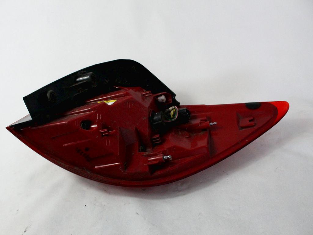 ZADNJI LEVI ZAROMET OEM N. 924013W010 ORIGINAL REZERVNI DEL KIA SPORTAGE SL MK3 (2010 - 2016)DIESEL LETNIK 2013