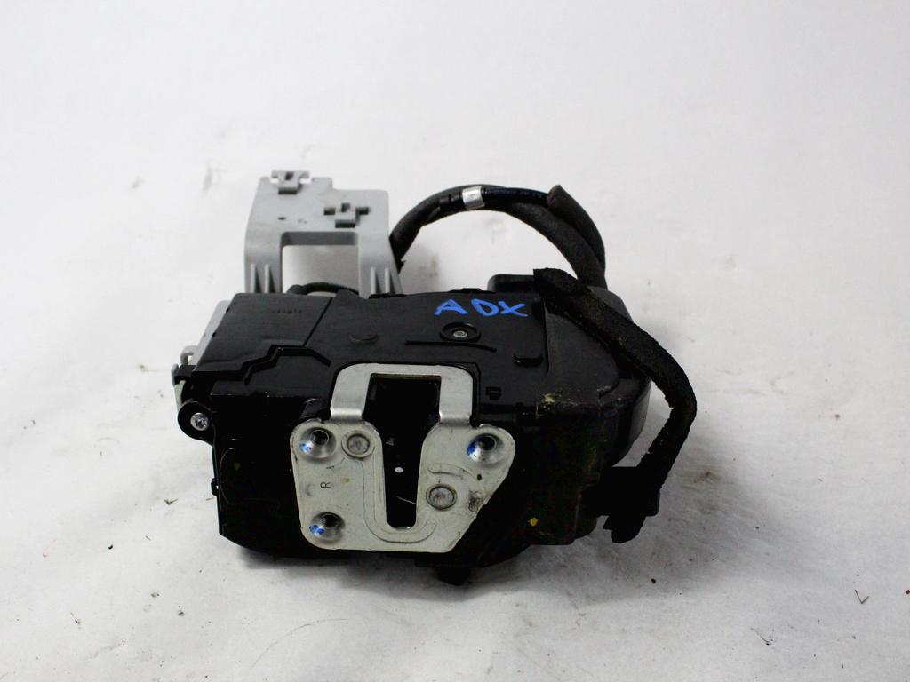 CENTRALNI ZAKLEP SPREDNJIH VRAT  OEM N. 81320-3U010 ORIGINAL REZERVNI DEL KIA SPORTAGE SL MK3 (2010 - 2016)DIESEL LETNIK 2013