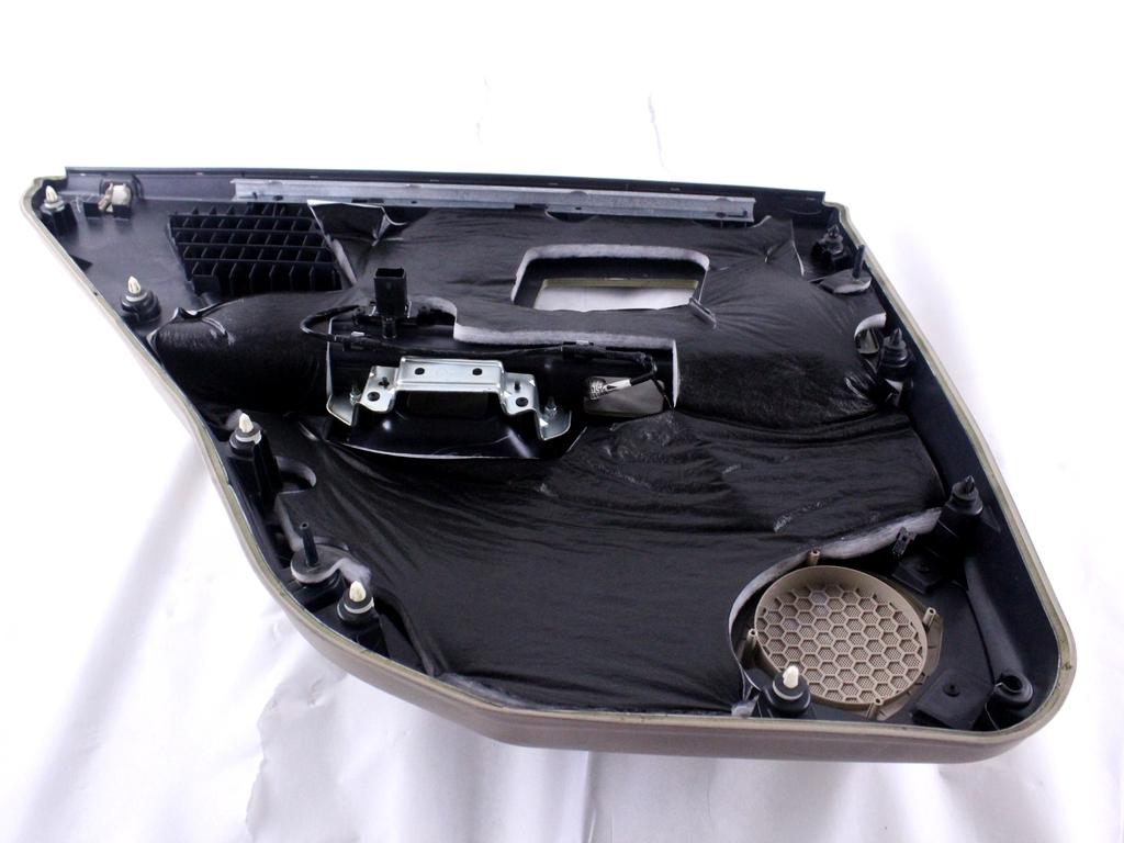 VRATNI PANEL OEM N. PNPDTCDSRXSV5P ORIGINAL REZERVNI DEL CADILLAC SRX (2004 - 2009) BENZINA LETNIK 2005