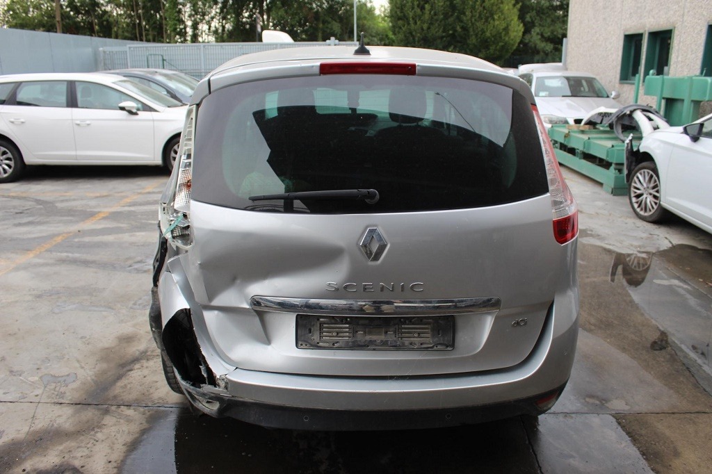 RENAULT GRAND SCENIC 1.5 D 81KW 6M 5P (2014) RICAMBI IN MAGAZZINO