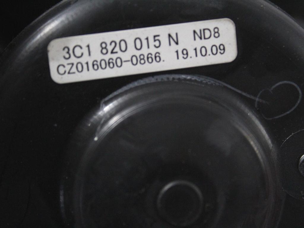 VENTILATOR  KABINE  OEM N. 3C1820015N ORIGINAL REZERVNI DEL VOLKSWAGEN TIGUAN 5N MK1 (2007 - 2011)DIESEL LETNIK 2009