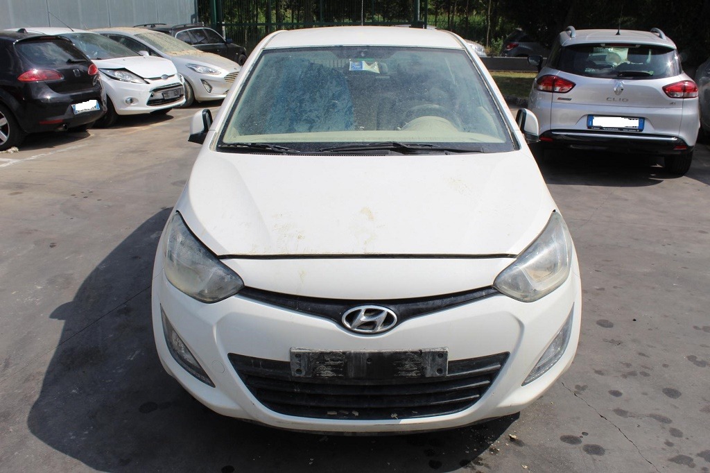 HYUNDAI I20 1.2 B 63KW 5M 5P (2012) RICAMBI IN MAGAZZINO