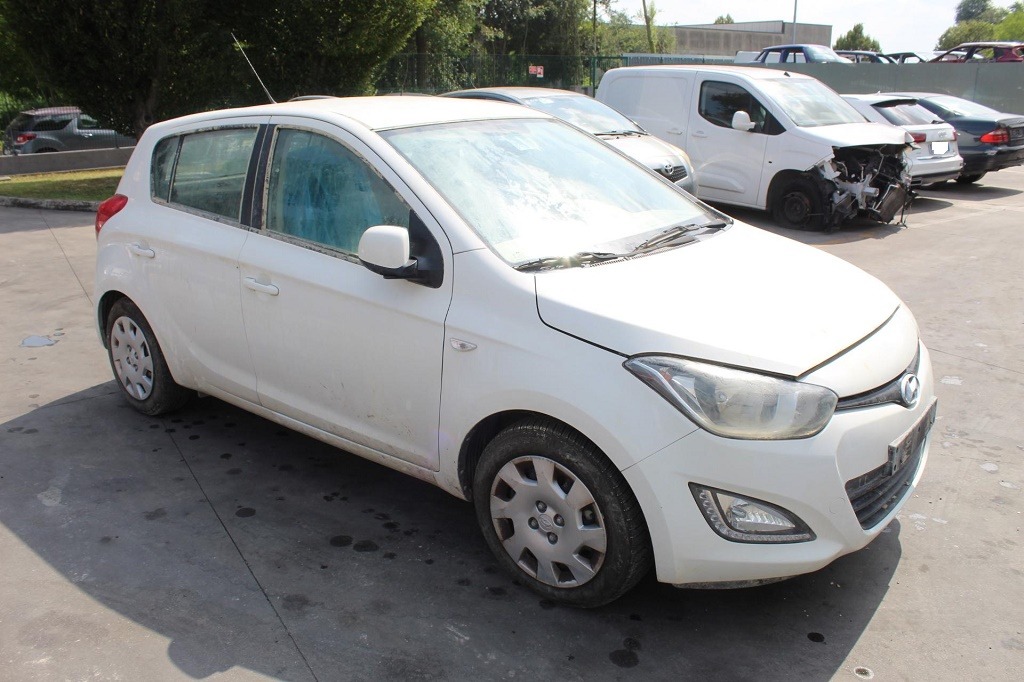 HYUNDAI I20 1.2 B 63KW 5M 5P (2012) RICAMBI IN MAGAZZINO