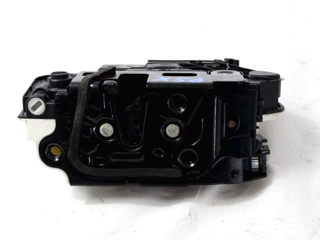 CENTRALNA KLJUCAVNICA ZADJIH LEVIH VRAT OEM N. 5N0839015A ORIGINAL REZERVNI DEL VOLKSWAGEN TIGUAN 5N MK1 (2007 - 2011)DIESEL LETNIK 2009