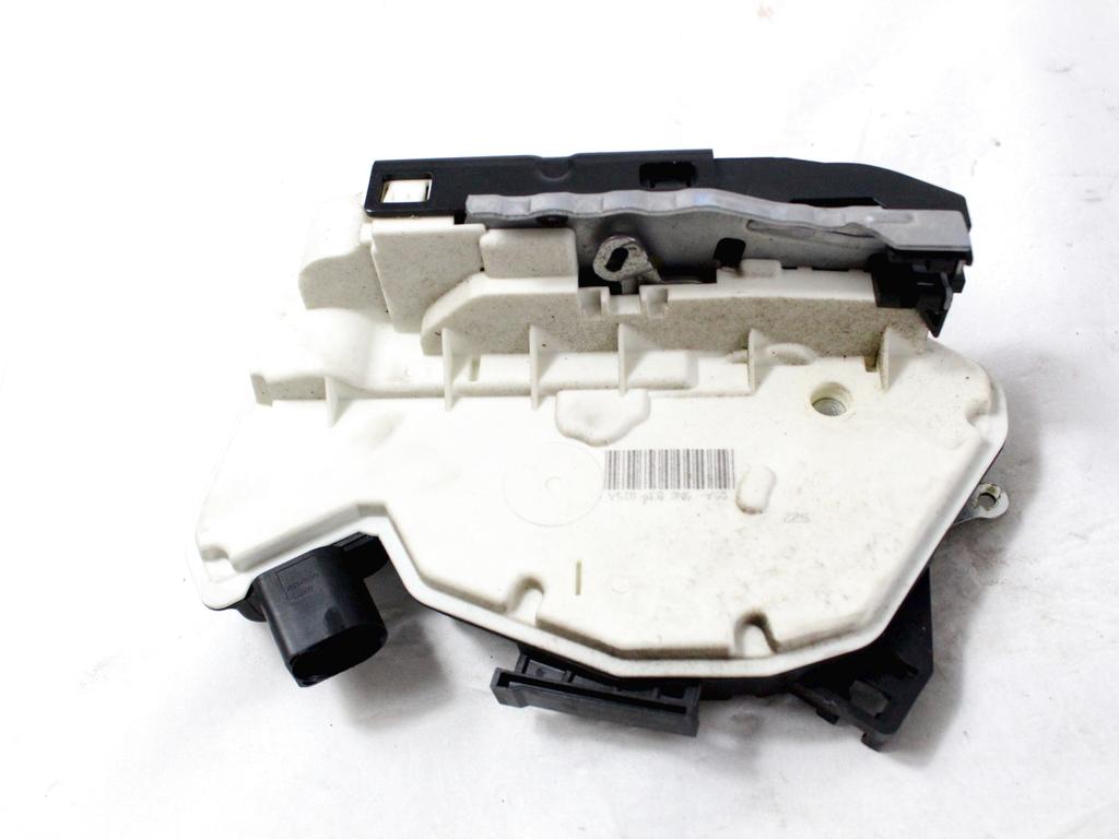 CENTRALNA KLJUCAVNICA ZADJIH LEVIH VRAT OEM N. 5N0839015A ORIGINAL REZERVNI DEL VOLKSWAGEN TIGUAN 5N MK1 (2007 - 2011)DIESEL LETNIK 2009