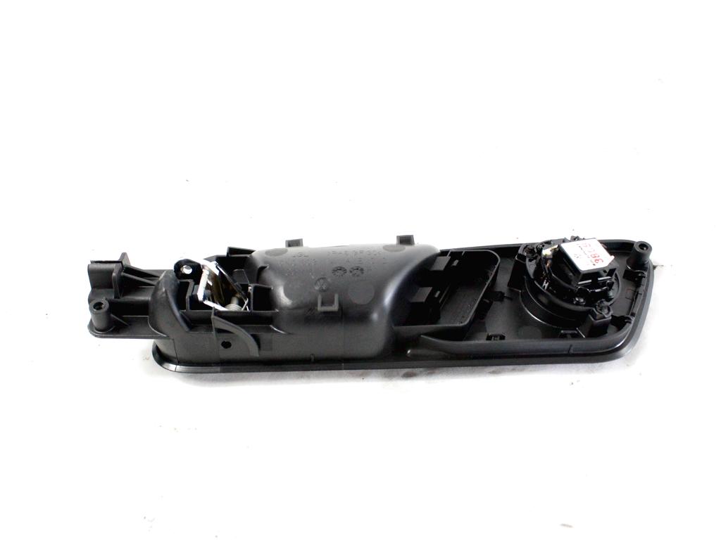 NOTRANJA KLJUKA  OEM N. 5N0839114 ORIGINAL REZERVNI DEL VOLKSWAGEN TIGUAN 5N MK1 (2007 - 2011)DIESEL LETNIK 2009