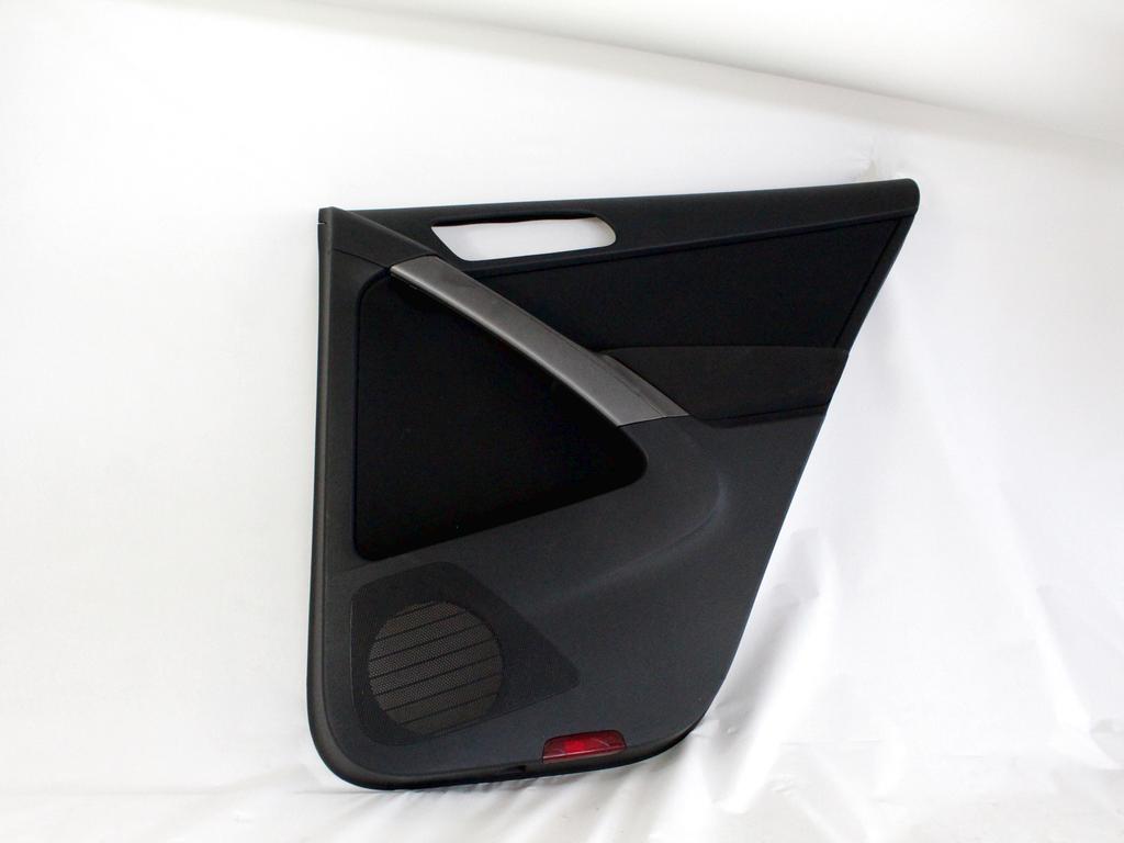 VRATNI PANEL OEM N. PNPDTVWTIGUAN5NMK1SV5P ORIGINAL REZERVNI DEL VOLKSWAGEN TIGUAN 5N MK1 (2007 - 2011)DIESEL LETNIK 2009