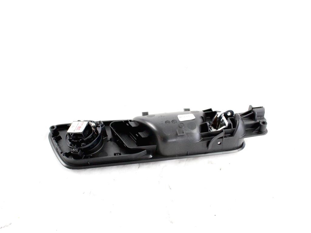 NOTRANJA KLJUKA  OEM N. 5N0839113 ORIGINAL REZERVNI DEL VOLKSWAGEN TIGUAN 5N MK1 (2007 - 2011)DIESEL LETNIK 2009