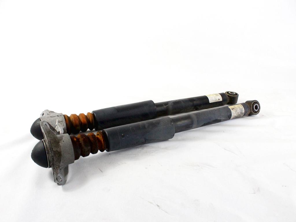 ZADNJI AMORTIZERJI OEM N. 23178 COPPIA AMMORTIZZATORI POSTERIORI ORIGINAL REZERVNI DEL VOLKSWAGEN TIGUAN 5N MK1 (2007 - 2011)DIESEL LETNIK 2009