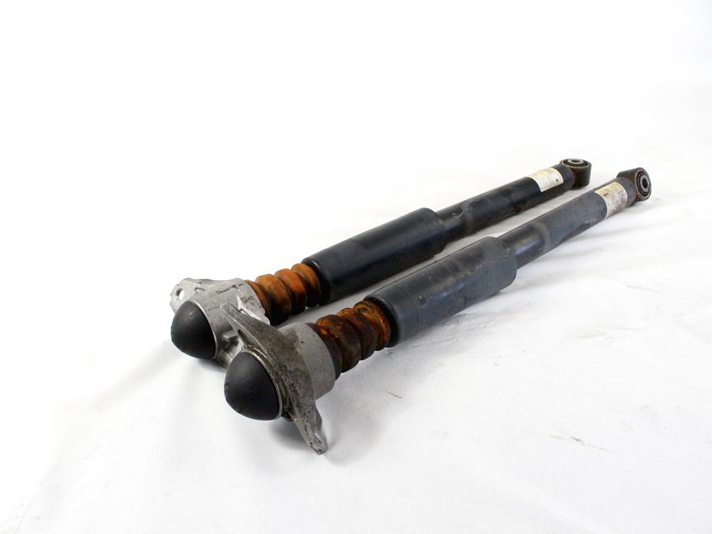 ZADNJI AMORTIZERJI OEM N. 23178 COPPIA AMMORTIZZATORI POSTERIORI ORIGINAL REZERVNI DEL VOLKSWAGEN TIGUAN 5N MK1 (2007 - 2011)DIESEL LETNIK 2009