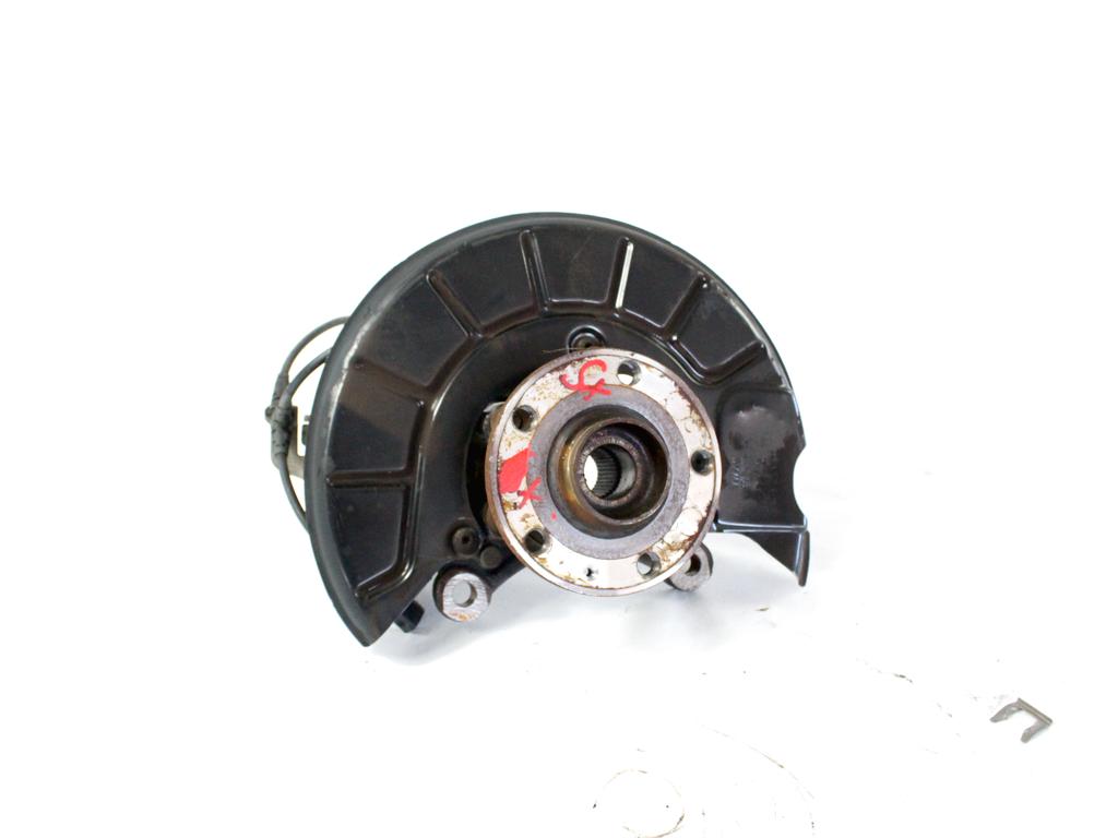 LEVI VRTLJIVI LEZAJ / PESTO KOLESA Z LEZAJEM SPREDAJ OEM N. 1K0407255AA ORIGINAL REZERVNI DEL VOLKSWAGEN TIGUAN 5N MK1 (2007 - 2011)DIESEL LETNIK 2009