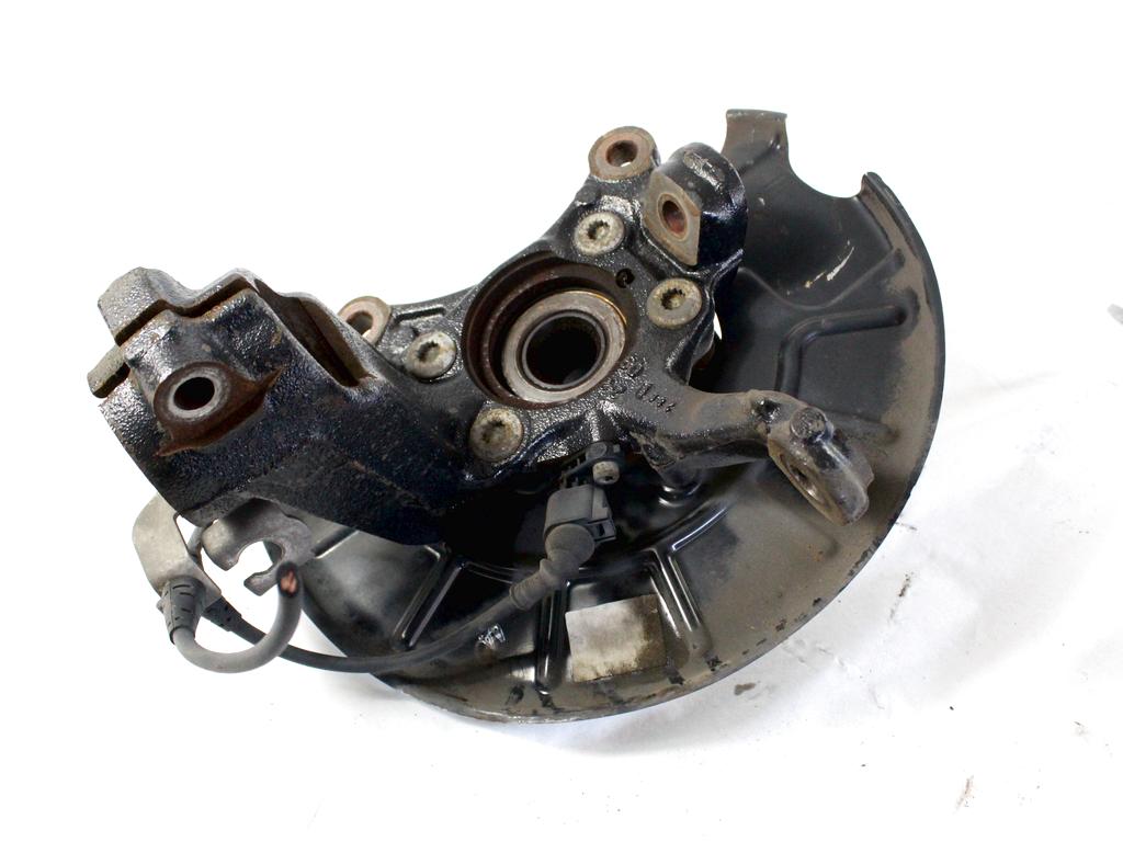 LEVI VRTLJIVI LEZAJ / PESTO KOLESA Z LEZAJEM SPREDAJ OEM N. 1K0407255AA ORIGINAL REZERVNI DEL VOLKSWAGEN TIGUAN 5N MK1 (2007 - 2011)DIESEL LETNIK 2009