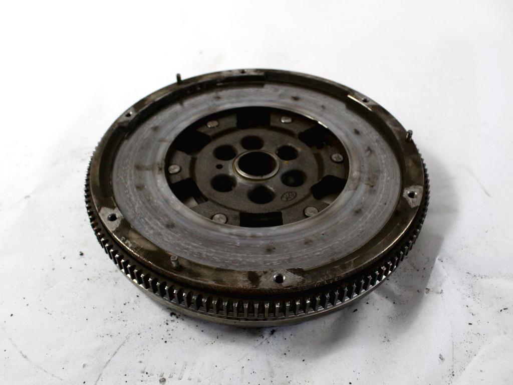 VZRTAJNIK OEM N. 03L105266Q ORIGINAL REZERVNI DEL VOLKSWAGEN TIGUAN 5N MK1 (2007 - 2011)DIESEL LETNIK 2009