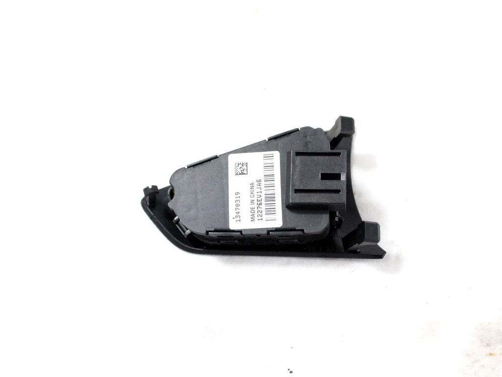 MULTIFUNKCIJSKI VOLAN OEM N. 13470319 ORIGINAL REZERVNI DEL OPEL ASTRA K B16 5P/3P/SW (2015 - 2021)DIESEL LETNIK 2017