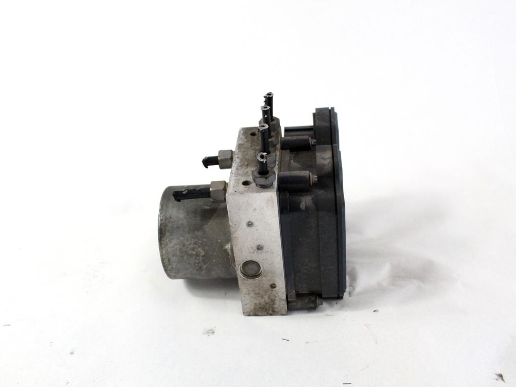 ABS AGREGAT S PUMPO OEM N. 39064664 ORIGINAL REZERVNI DEL OPEL ASTRA K B16 5P/3P/SW (2015 - 2021)DIESEL LETNIK 2017