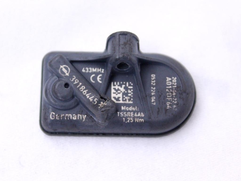 DRUGI SENZORJI OEM N. 39186445 ORIGINAL REZERVNI DEL OPEL ASTRA K B16 5P/3P/SW (2015 - 2021)DIESEL LETNIK 2017