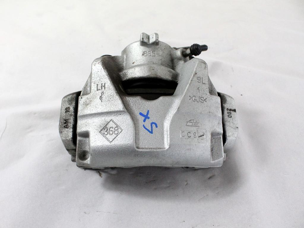 SPREDNJE LEVE ZAVORNE CELJUSTI  OEM N. 410110596R ORIGINAL REZERVNI DEL RENAULT CLIO B7 SCE MK5 (DAL 2019)IBRIDO (ELETRICO-BENZINA) LETNIK 2022