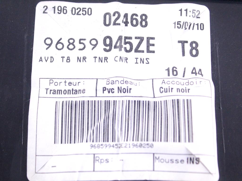 NOTRANJA OBLOGA SPREDNJIH VRAT OEM N. PNADPPG30080USV5P ORIGINAL REZERVNI DEL PEUGEOT 3008 MK1 0U (2009 - 2016) DIESEL LETNIK 2010