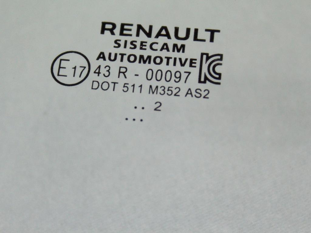 STEKLO SPREDNJIH DESNIH VRAT OEM N. 803008603R ORIGINAL REZERVNI DEL RENAULT CLIO B7 SCE MK5 (DAL 2019)IBRIDO (ELETRICO-BENZINA) LETNIK 2022