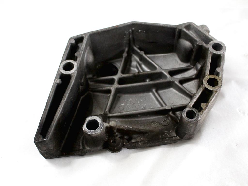 NOSILCI MOTORJA/DRUGO OEM N. 8200945775 ORIGINAL REZERVNI DEL DACIA SANDERO MK1 (2008 - 2012) BENZINA/GPL LETNIK 2010