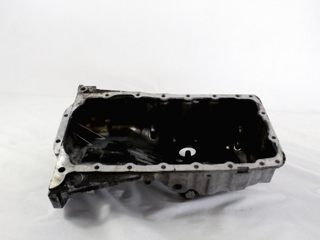 POSODA ZA OLJE/KARTER OLJA OEM N. 06B103603AQ ORIGINAL REZERVNI DEL AUDI A4 B6 8E2 8E5 BER/SW (2001 - 2005) DIESEL LETNIK 2002