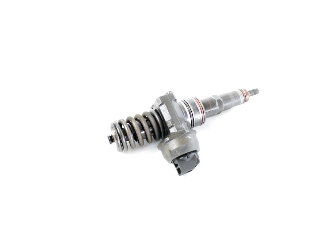 INJEKTORJI DIESEL OEM N. 038130073BA ORIGINAL REZERVNI DEL AUDI A4 B6 8E2 8E5 BER/SW (2001 - 2005) DIESEL LETNIK 2002