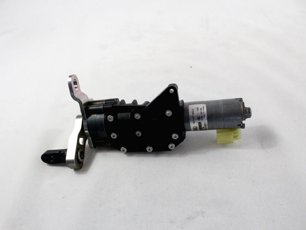 ZAKLEPANJE PRTLJA?NIH VRAT  OEM N. 8W9827852A ORIGINAL REZERVNI DEL AUDI A4 B9 BER/SW/ALLROAD (2015 - 2019)DIESEL LETNIK 2017