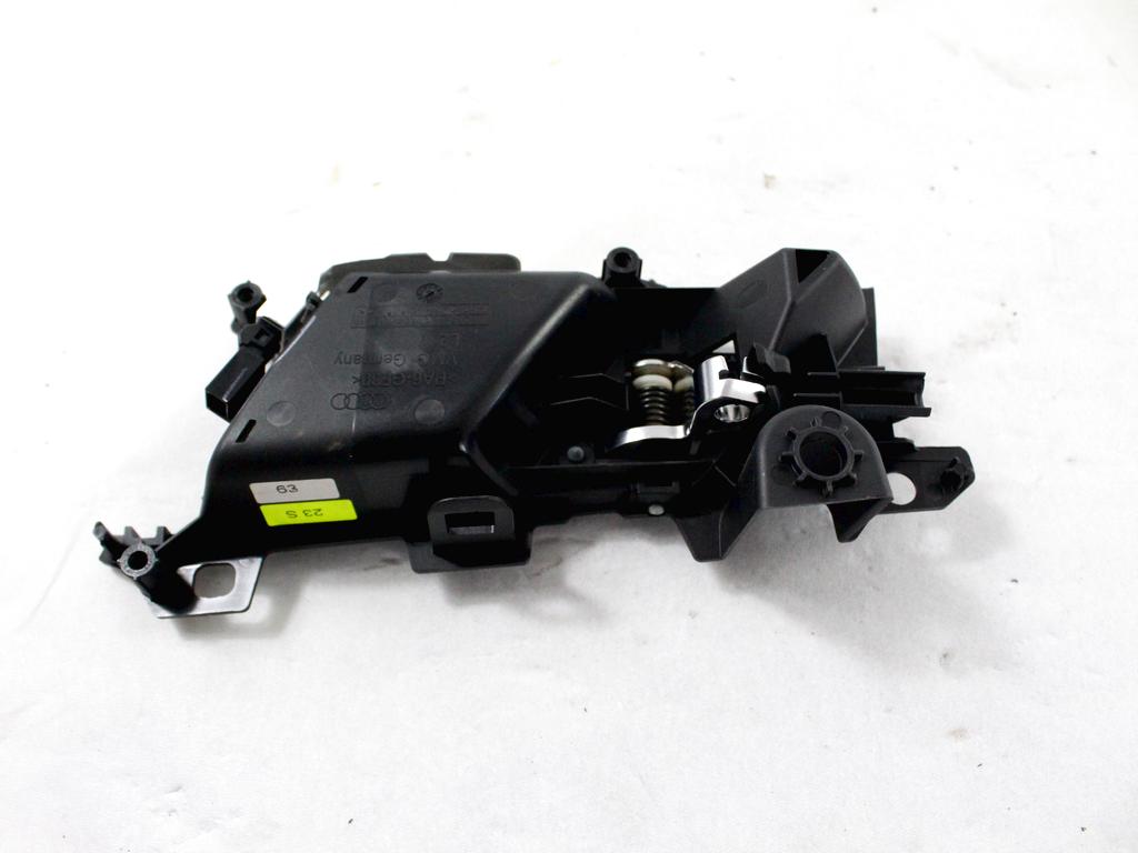 NOTRANJA KLJUKA  OEM N. 8W0839019A ORIGINAL REZERVNI DEL AUDI A4 B9 BER/SW/ALLROAD (2015 - 2019)DIESEL LETNIK 2017