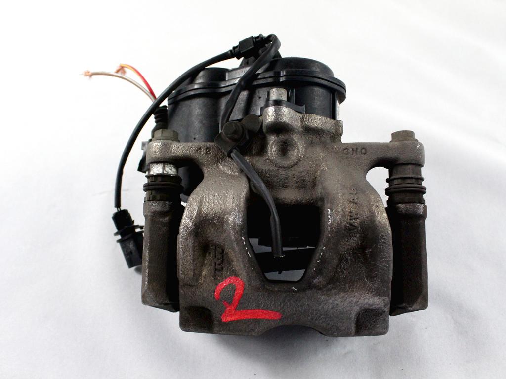 ZADNJE DESNE ZAVORNE CELJUSTI  OEM N. 8W0615404 ORIGINAL REZERVNI DEL AUDI A4 B9 BER/SW/ALLROAD (2015 - 2019)DIESEL LETNIK 2017