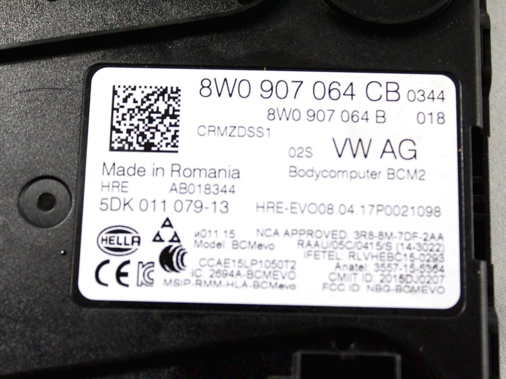 KOMPLET ODKLEPANJE IN VZIG  OEM N. 8W0907311B ORIGINAL REZERVNI DEL AUDI A4 B9 BER/SW/ALLROAD (2015 - 2019)DIESEL LETNIK 2017