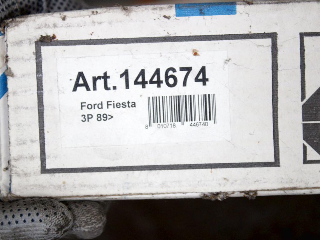 COPPIA DEFLETTORI FRANGIVENTO ARIA PORTE ANTERIORI FORD FIESTA 1.3 B 5P RICAMBIO NUOVO 