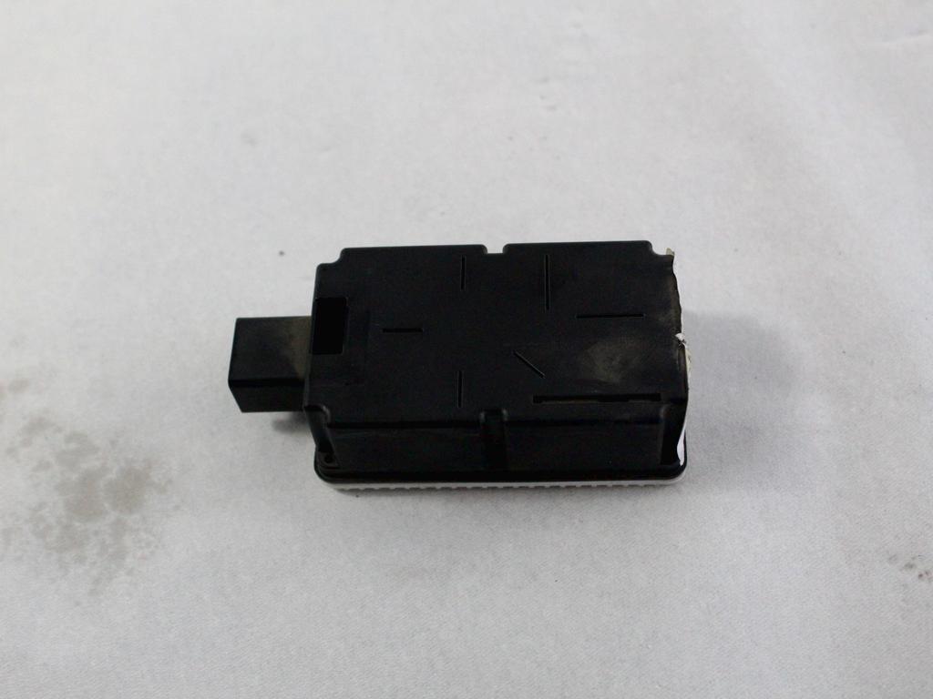 31252988 CENTRALINA ANTENNA RICEVITORE TELECOMANDO KEYLESS VOLVO V70 SW 2.0 D 120KW AUT 5P (2011) RICAMBIO USATO