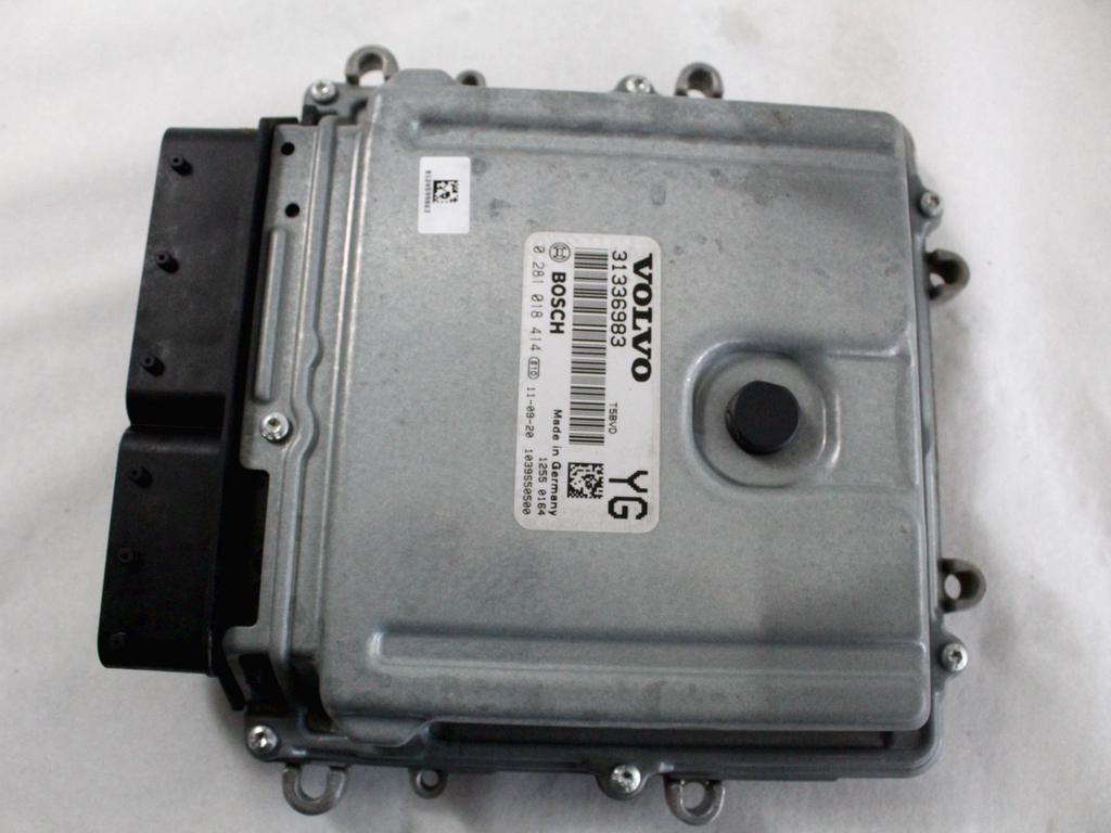 31336983 KIT ACCENSIONE AVVIAMENTO VOLVO V70 SW 2.0 D 120KW AUT 5P (2011) RICAMBIO USATO CON CENTRALINA MOTORE, QUADRO STRUMENTI CONTACHILOMETRI, BLOCCHETTI ACCENSIONE APERTURA BG9T-14C256-HA AH4N-15607-AE 31340734 31327582