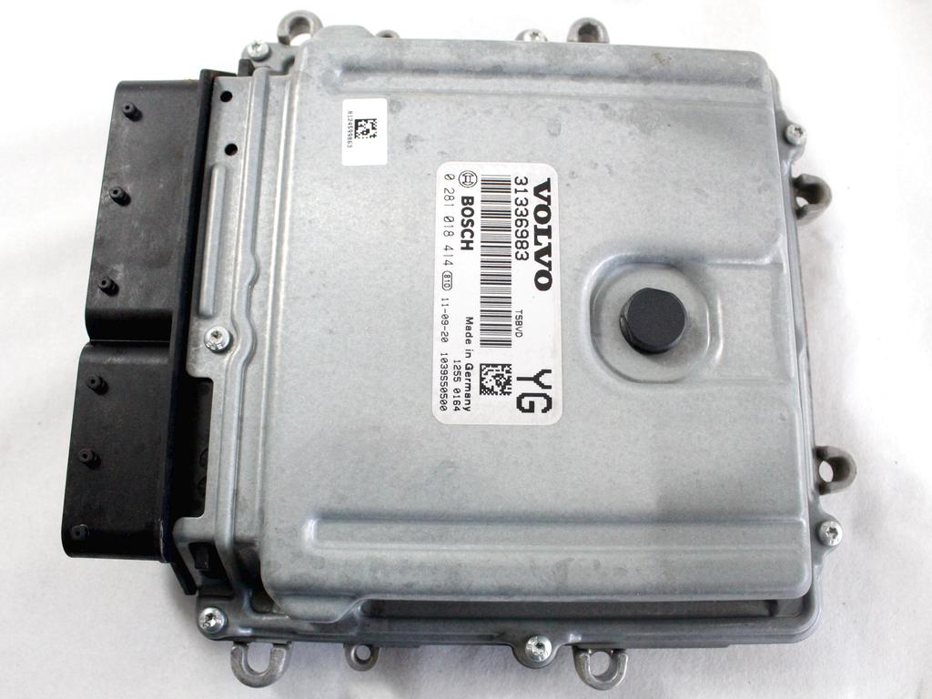 31336983 KIT ACCENSIONE AVVIAMENTO VOLVO V70 SW 2.0 D 120KW AUT 5P (2011) RICAMBIO USATO CON CENTRALINA MOTORE, QUADRO STRUMENTI CONTACHILOMETRI, BLOCCHETTI ACCENSIONE APERTURA BG9T-14C256-HA AH4N-15607-AE 31340734 31327582