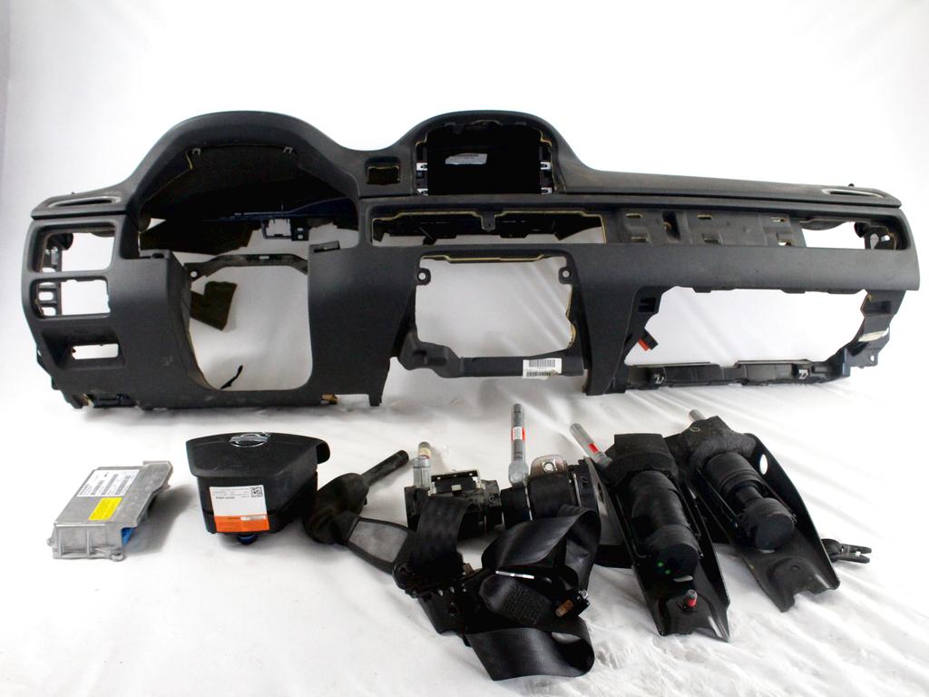 31295676 KIT AIRBAG VOLVO V70 SW 2.0 D 120KW AUT 5P (2011) RICAMBIO USATO CON CENTRALINA AIRBAG, AIRBAG VOLANTE, PRETENSIONATORI CINTURE DI SICUREZZA 31332820 39859386 39859385   