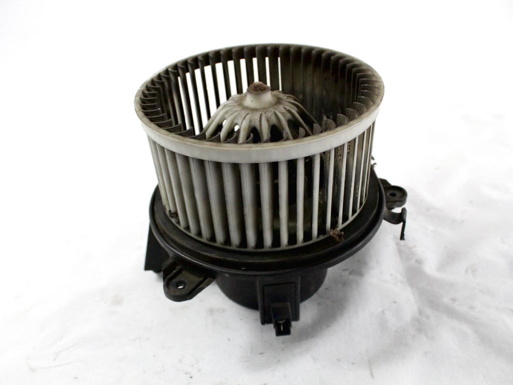 71735484 MOTORINO VENTOLA VENTILAZIONE ABITACOLO FIAT PUNTO 1.2 B 59KW 5M 3P (2003) RICAMBIO USATO