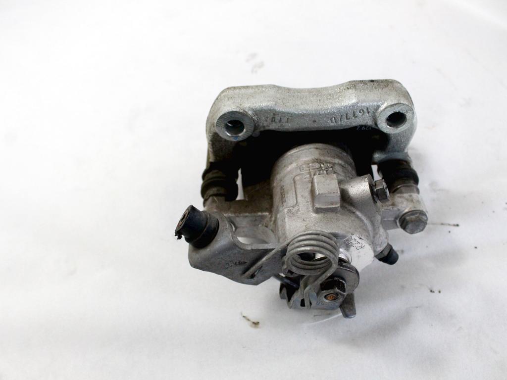 9815993780 PINZA FRENO POSTERIORE DESTRA OPEL CROSSLAND 1.2 B 61KW 5M 5P (2022) RICAMBIO USATO 32055430